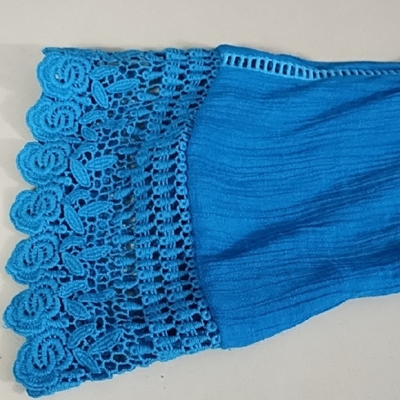 Dark Turqoise Gauzy Crocheted 3/4 Sleeve Top Blouse - Picture 9 of 10